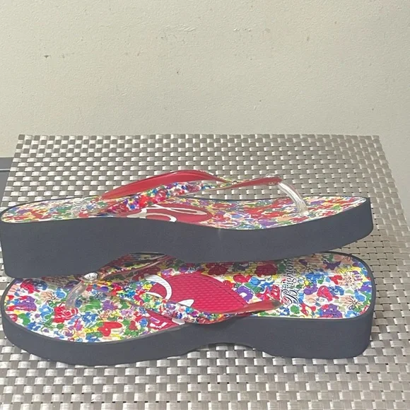 Brighton Posies Flip Flops/Thongs - Picture 5 of 5